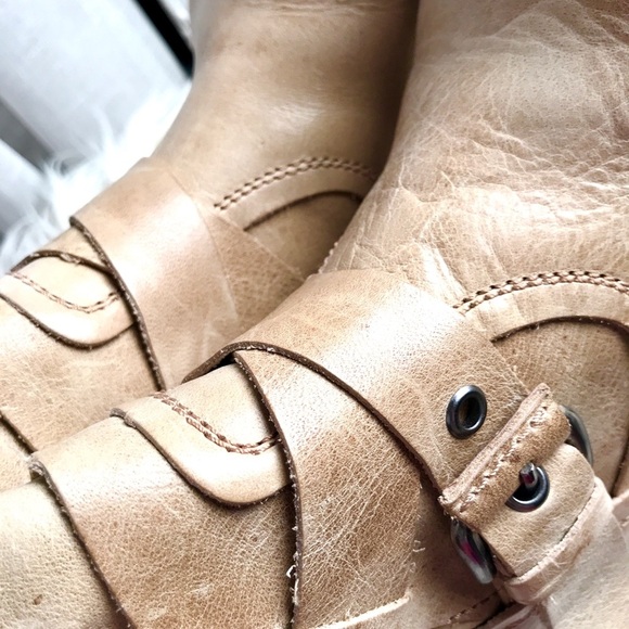 Guess Tan/Camel Leather Strappy Boots 👢 - Picture 3 of 8